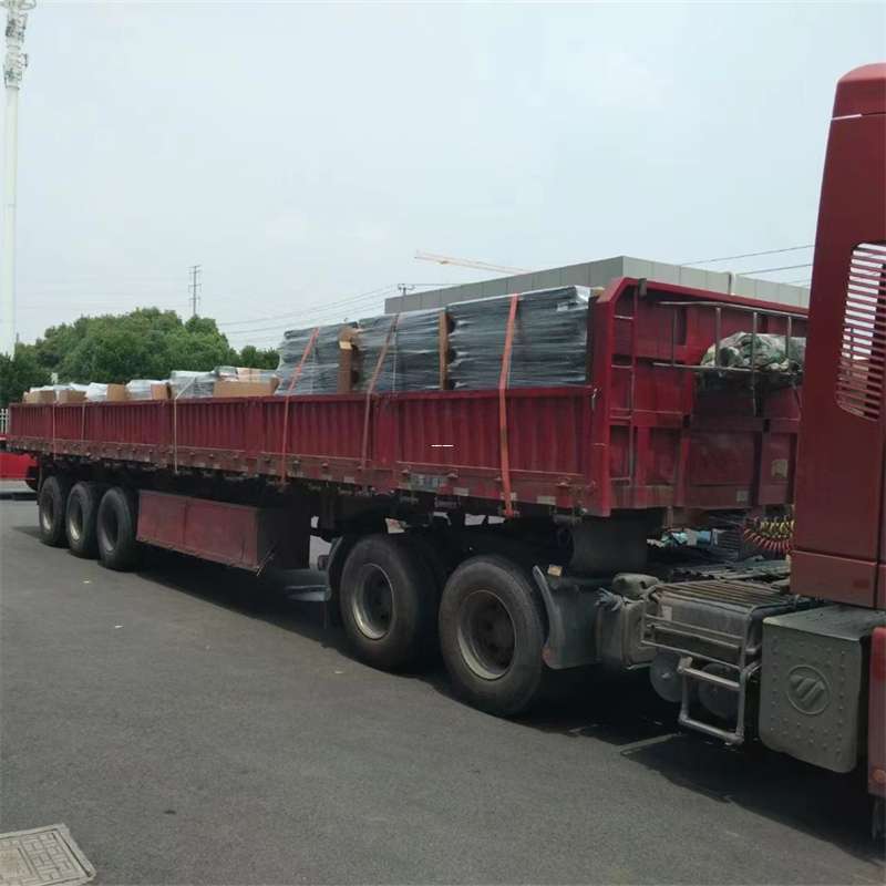 龙滚镇乌鲁木齐县物流专线：高效直达的运输之旅